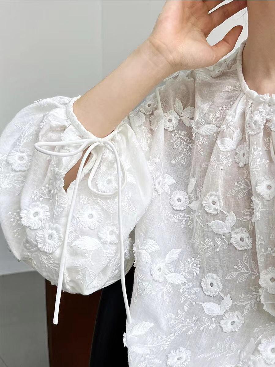 Maxct Lace Three-Dimensional Embroidery Flower Small Shirt