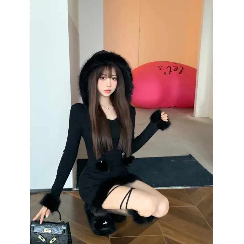 Maxct Hot Girl Black Knitted Hooded Fur Dress Women's Winter Slim Fit Pure Sexy Hip Wrap Short Dress Fashion Female Clothes