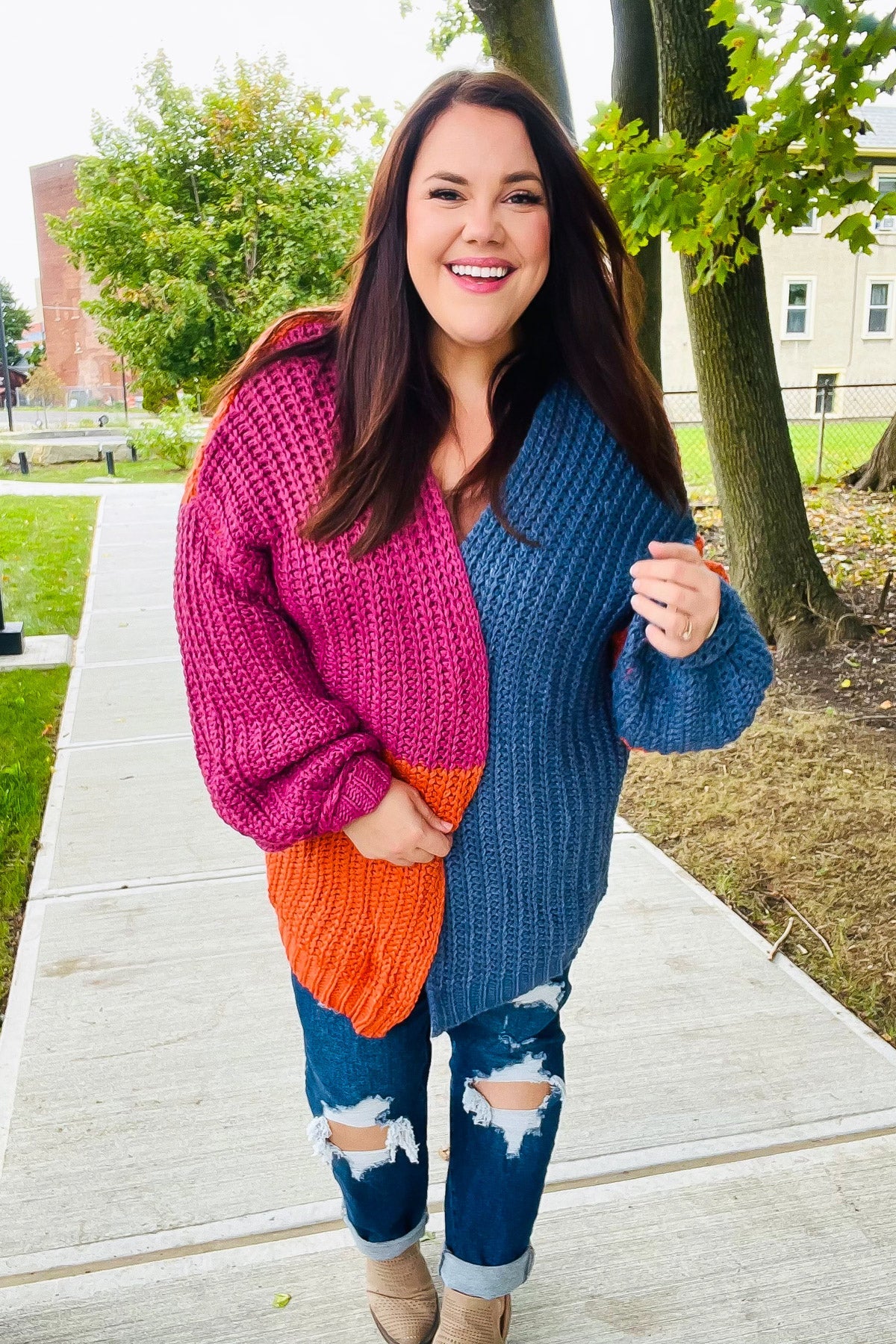 Maxct &Dazzle In Magenta & Navy Chunky Knit Color Block Cardigan