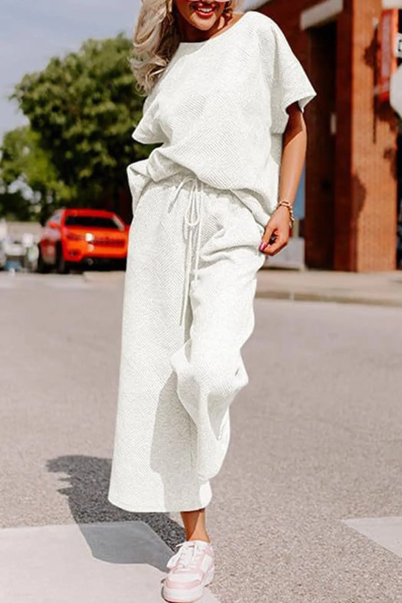 Maxct Solid Textured T-shirt Long Pants Set