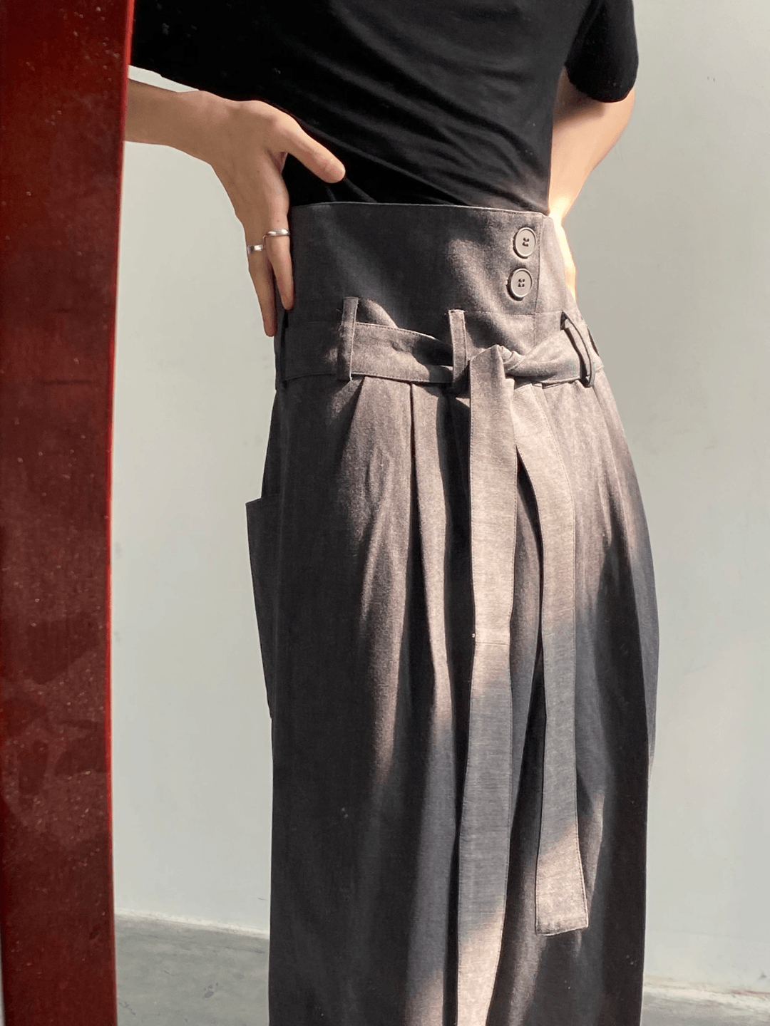 Maxct [COLN] high-waisted straight-leg pants NA321