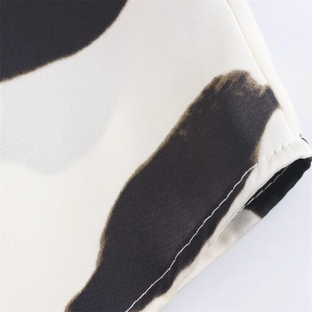Autumn New Product Women's Casual Versatile Flower Printed Silk Texture Long Sleeve Collar Shirt