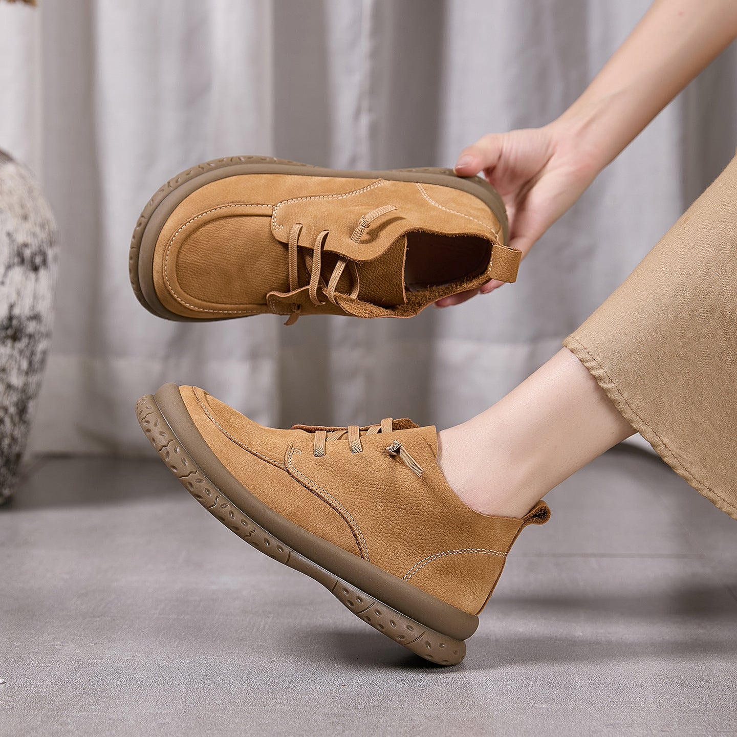 Genuine Leather Retro Autumn Flat Sole Slip-On Ankle Boots