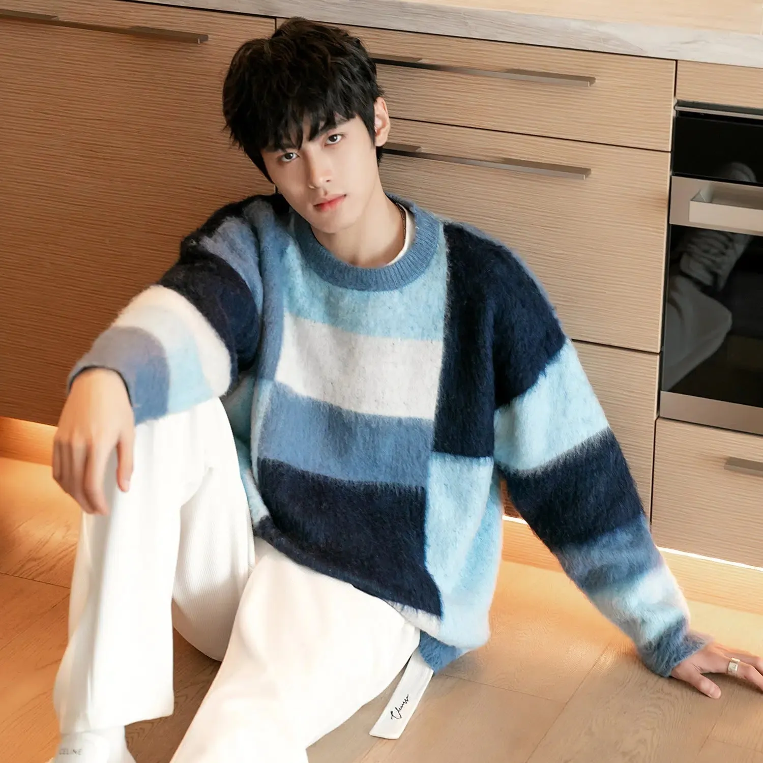 Maxct Color Block Crew Neck Sweater