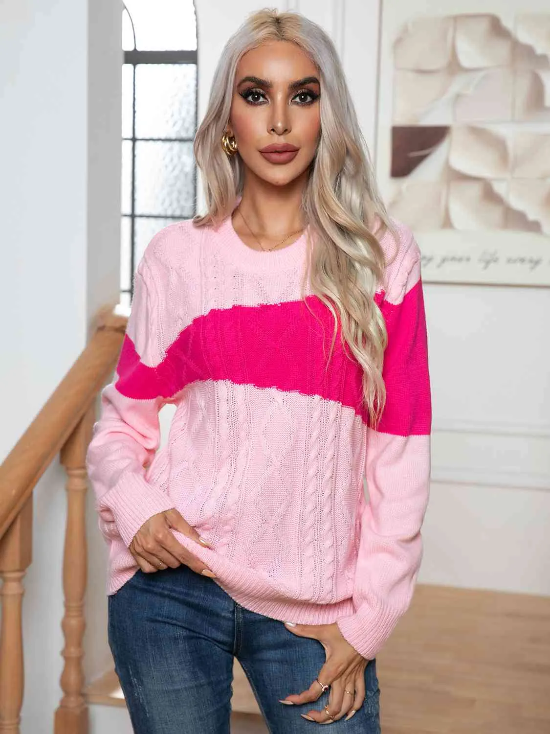 Maxct &Color Block Cable-Knit Round Neck Sweater