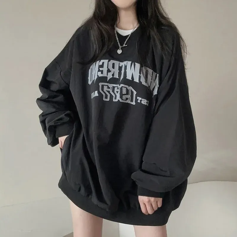 Maxct Letter Print Oversized Round Neck Sweatshirt