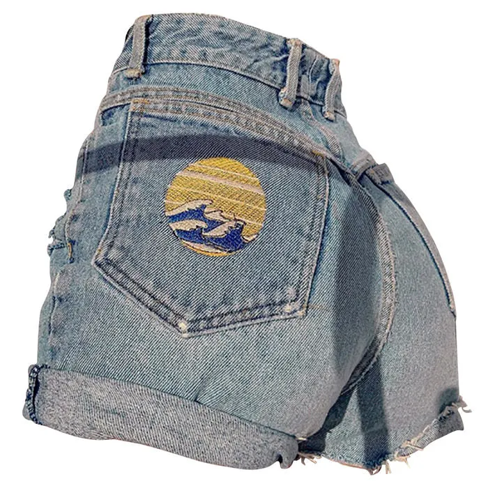 The Great Wave off Kanagawa Shorts Maxct