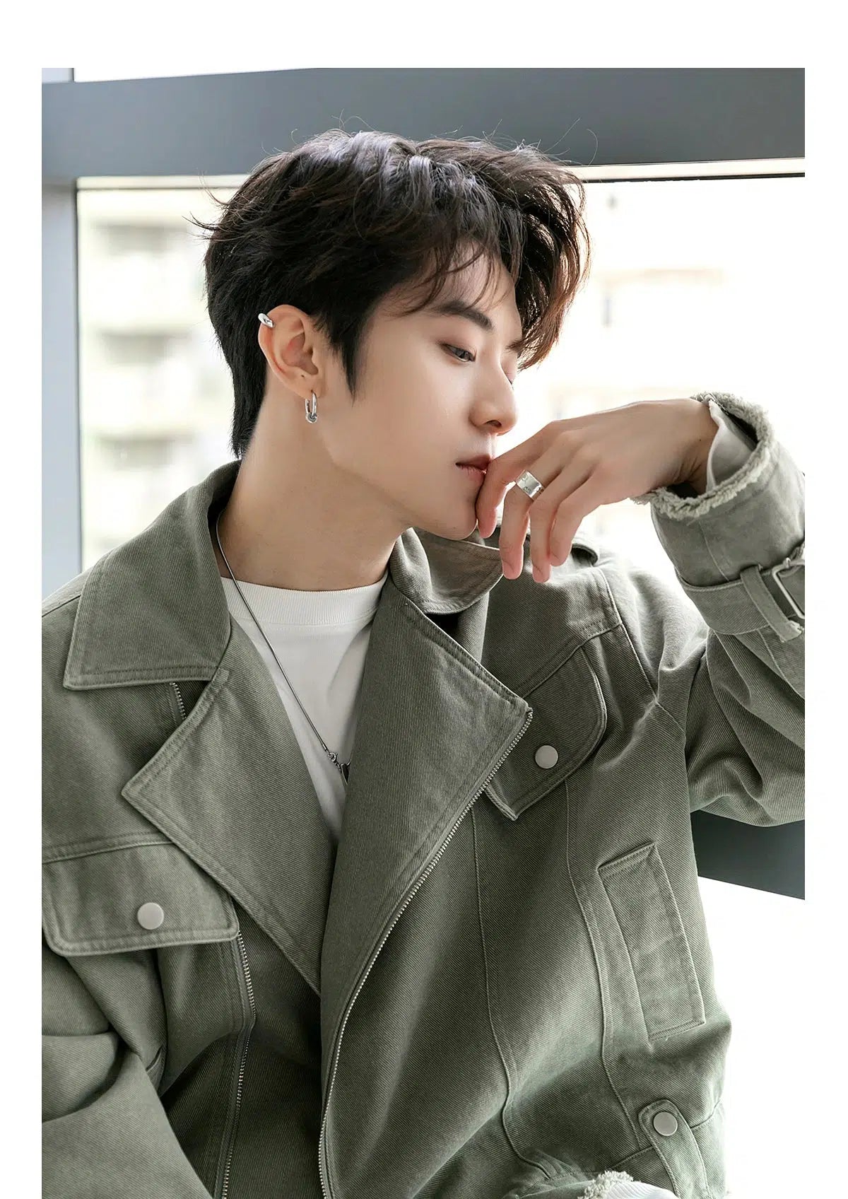 Men's Oversized Cropped Denim Jacket
