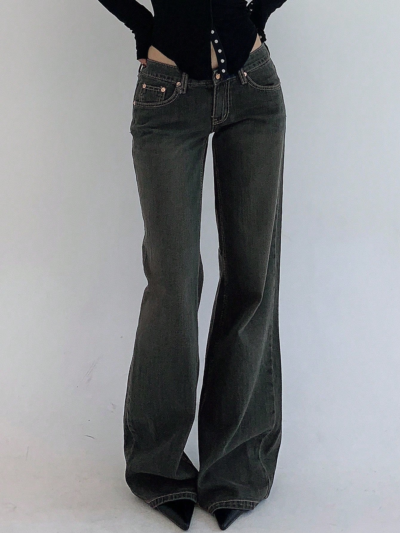 Maxct Women's Fashionable Flared Denim Pants With Pockets
