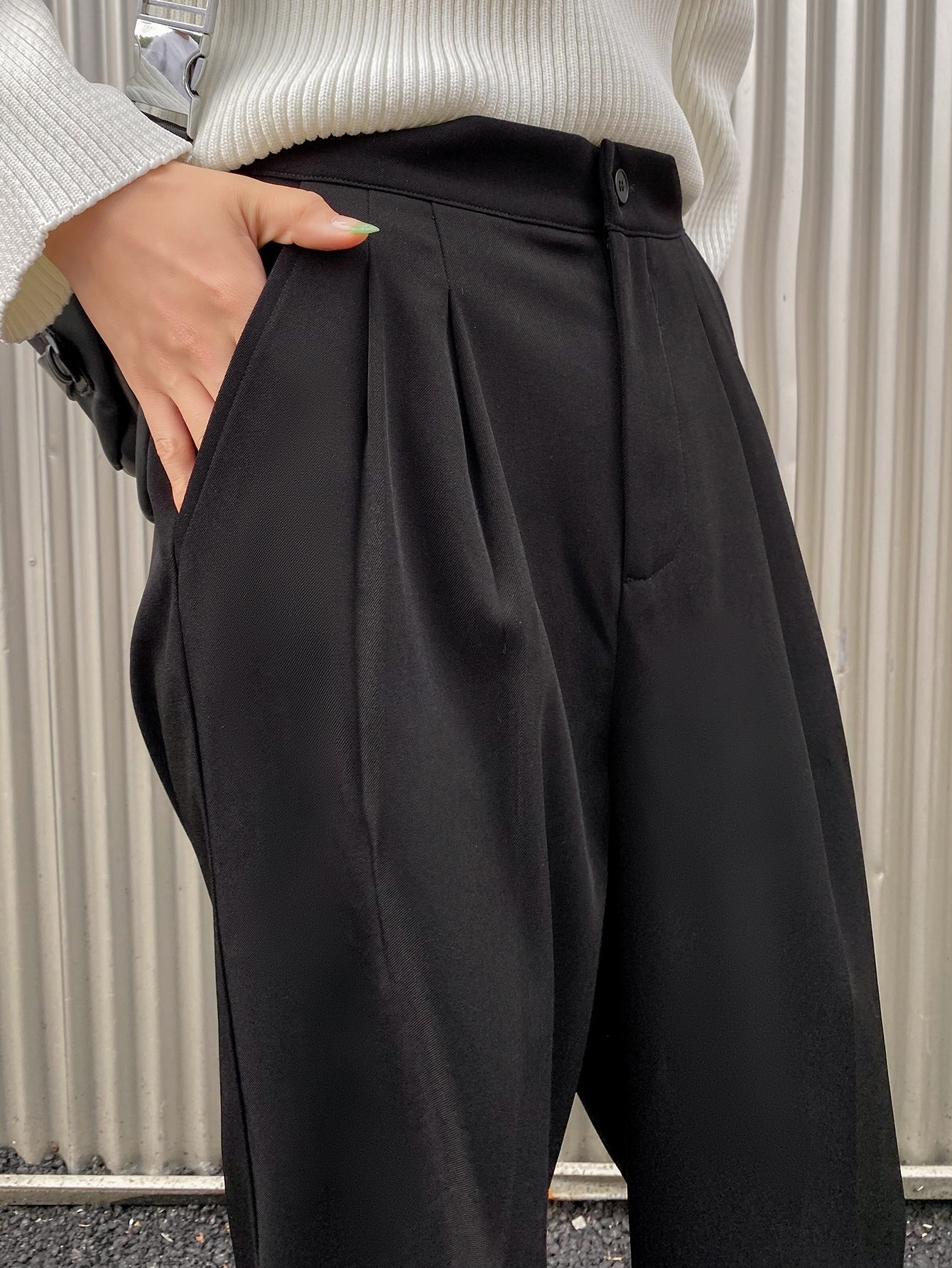 Maxct Solid Plicated Tailored Pants