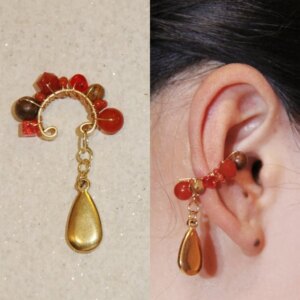 「Chinoiserie」Red Agate Beads Drop Conch Clip