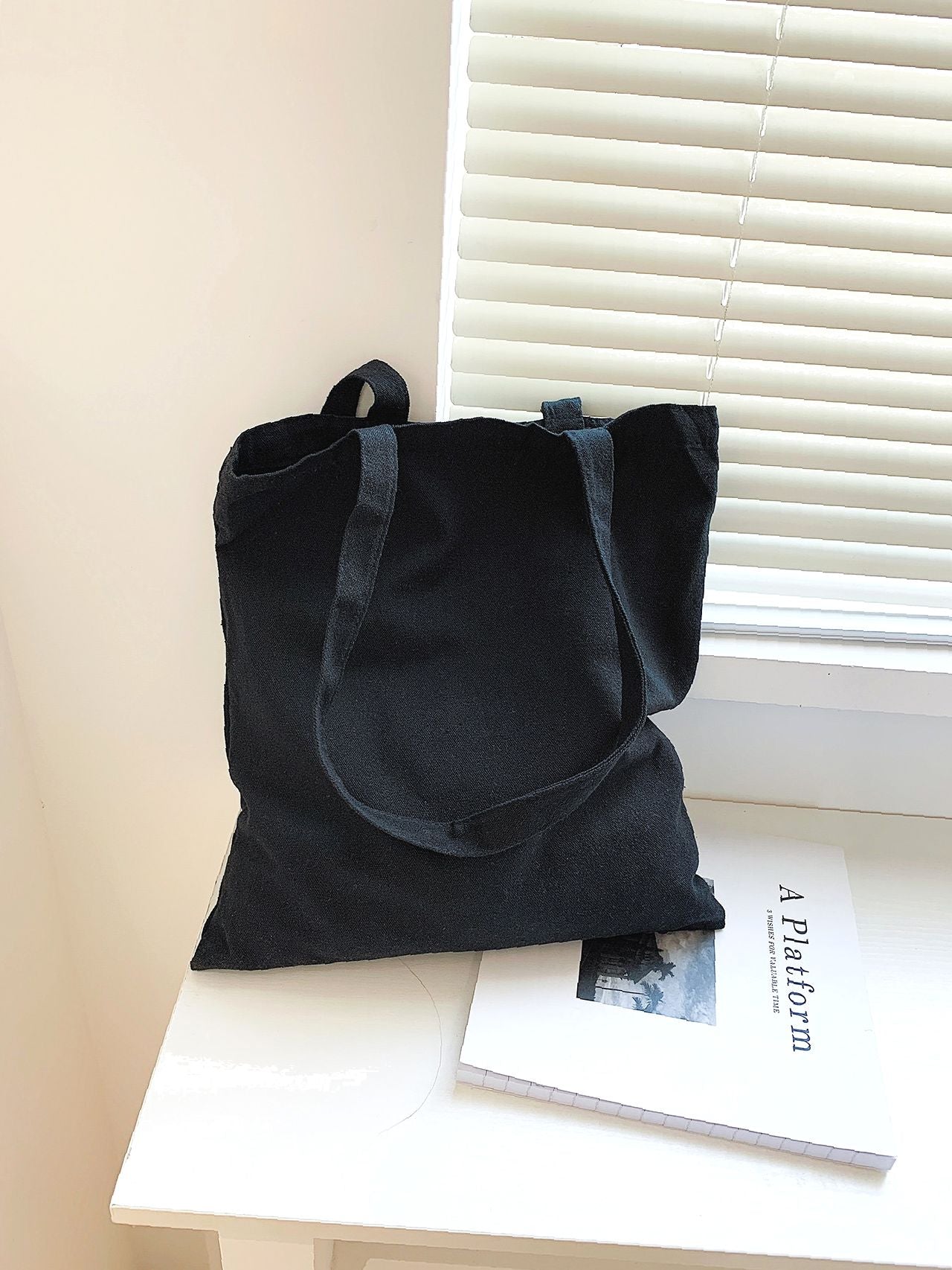 Maxct - Letter Graphic Shopper Bag  - Women Tote Bags