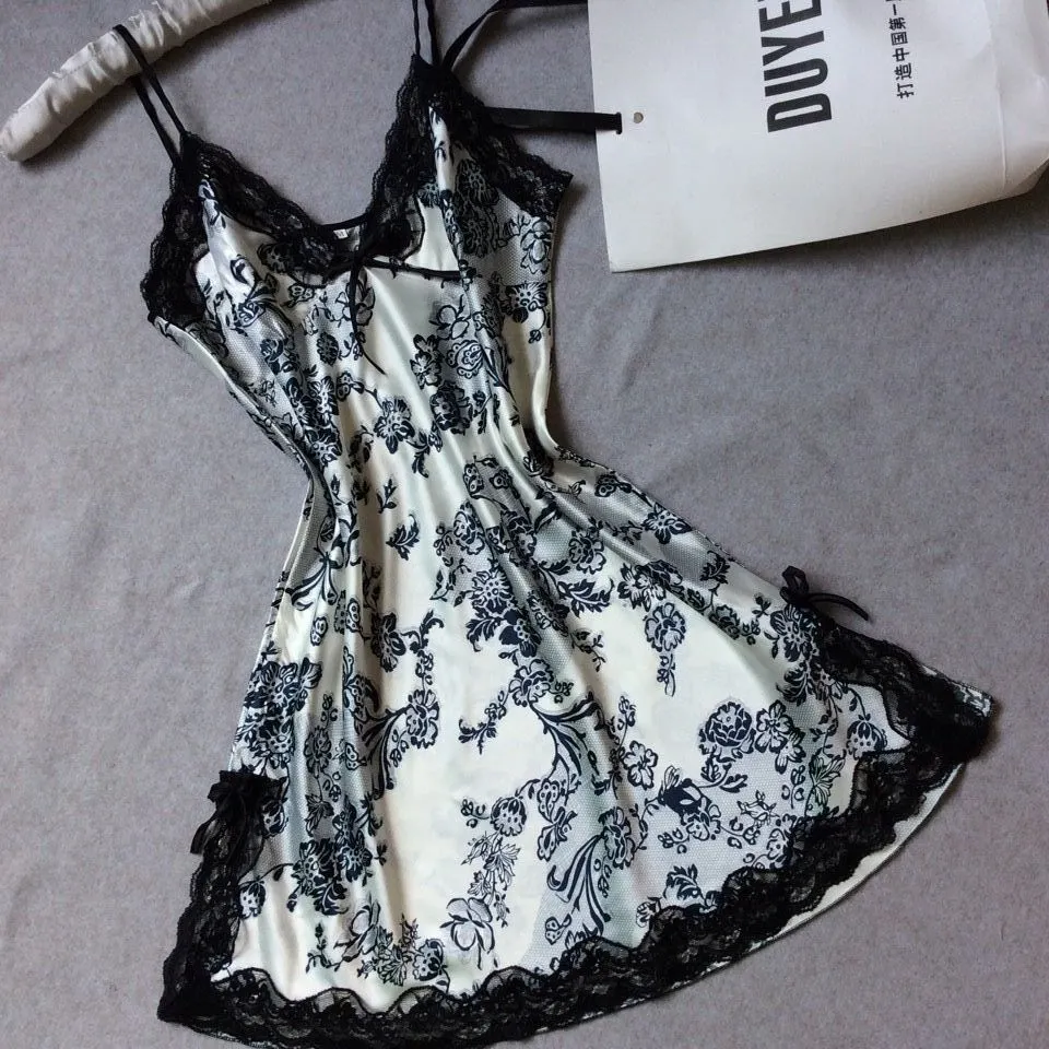 Maxct frat outfits Summer Silk-like Women's Suspender Nightdress Sexy V-neck Spinning Satin Pajamas Home Wear Agent