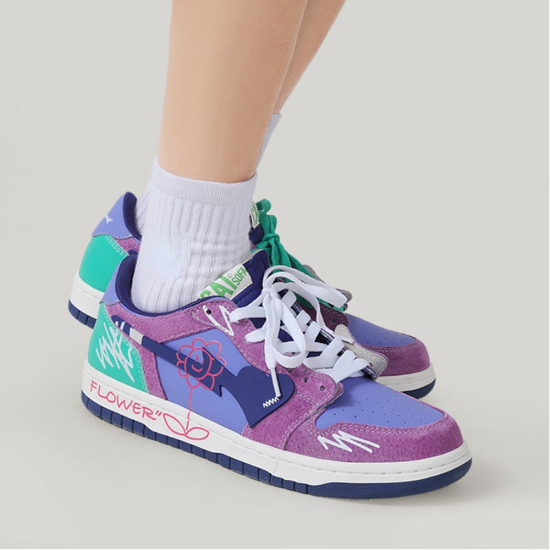 Low-top Graffiti Sneakers for Women Maxct