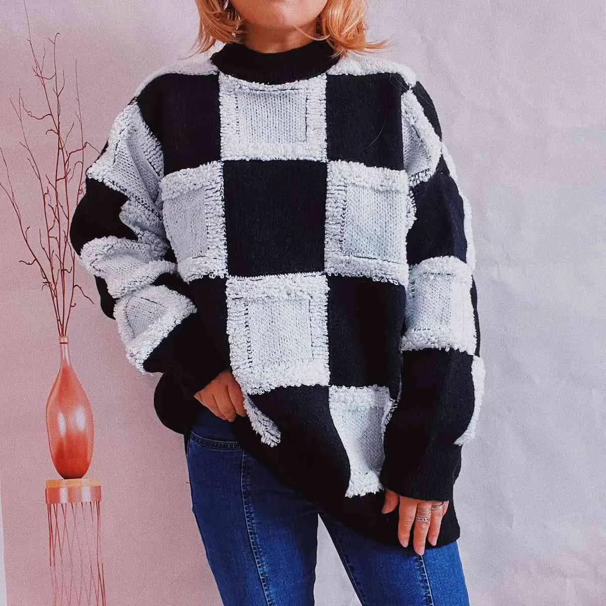 Maxct &Checkered Round Neck Long Sleeve Sweater
