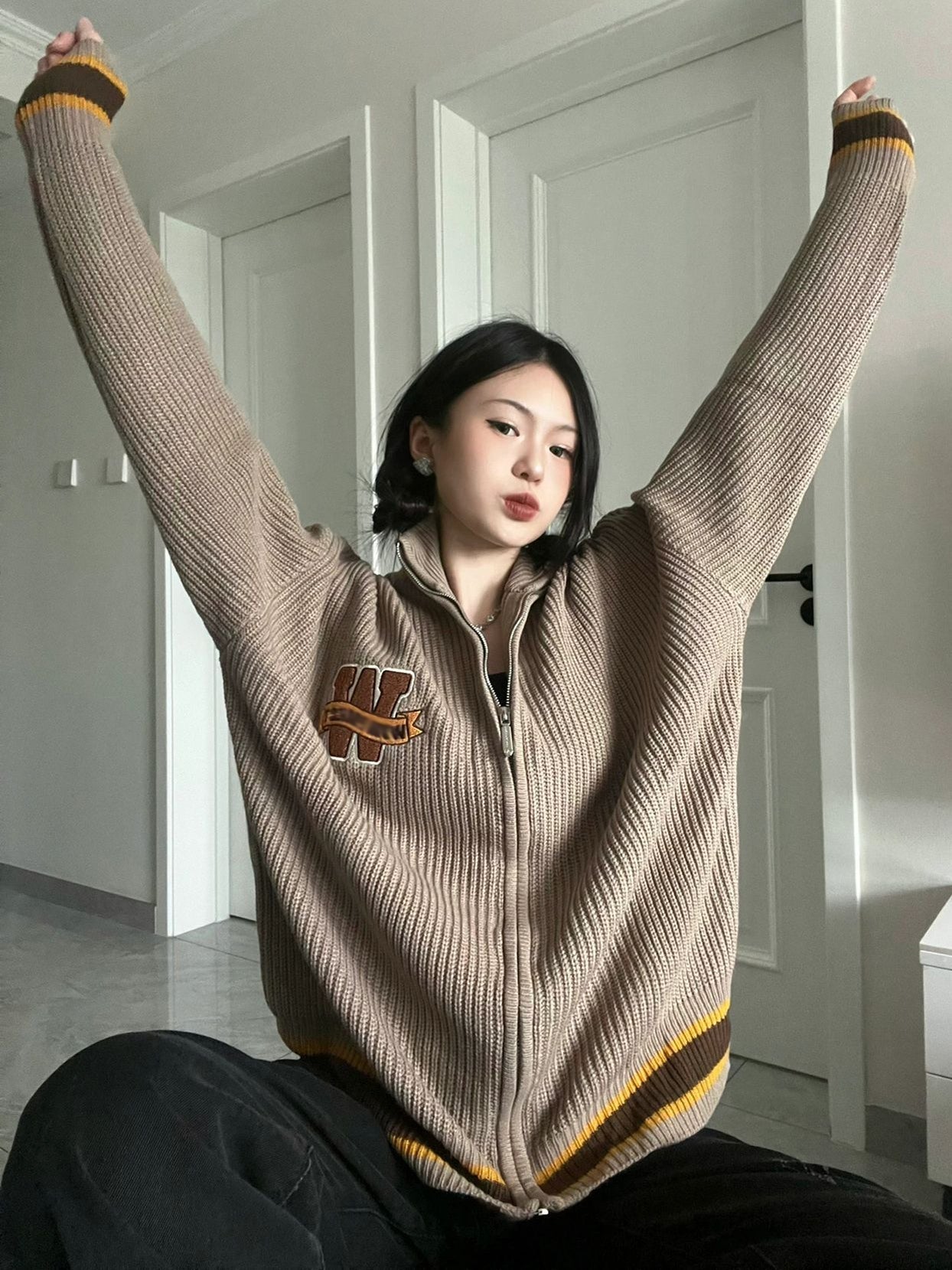 Maxct Logo Embroidery Zip Up Knit Cardigan