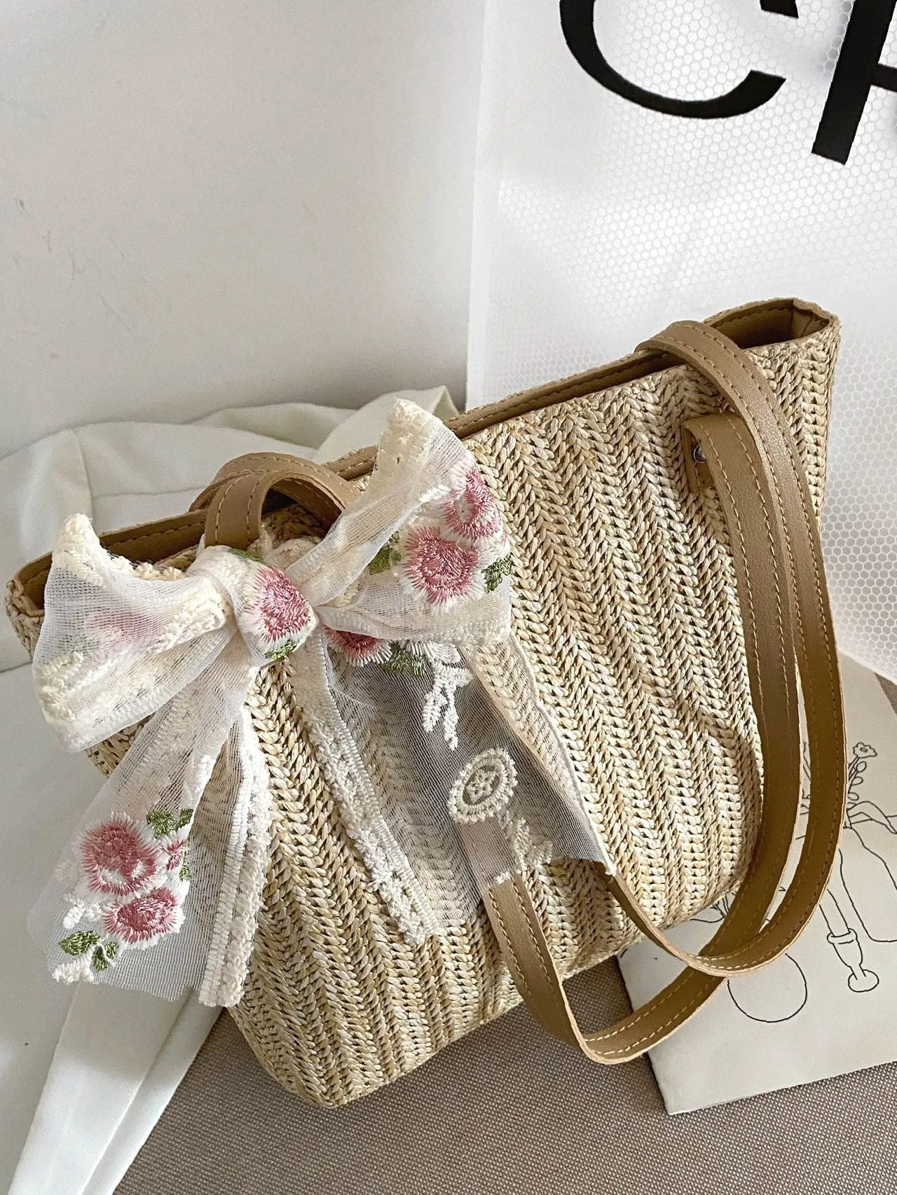 Maxct - Bow Decor Straw Tote Bag  - Women Tote Bags