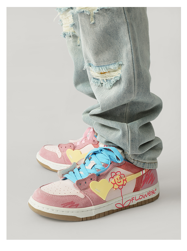 Low-top Graffiti Skateboard Shoes - true deals club