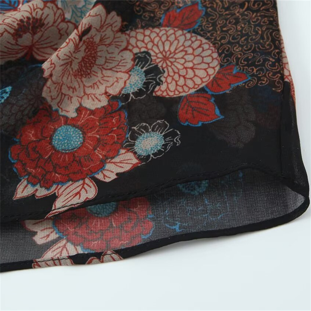 Autumn New Women's Fashion Style Ribbon Decoration Round Neck Long Sleeve Flower Printed Shirt Top