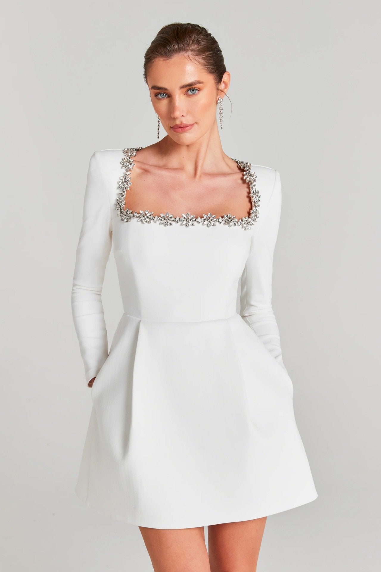 Maxct 2024 New Women's White French Square Collar Diamond Long Sleeve Bandage Dress Summer High-end Sense - Image 6
