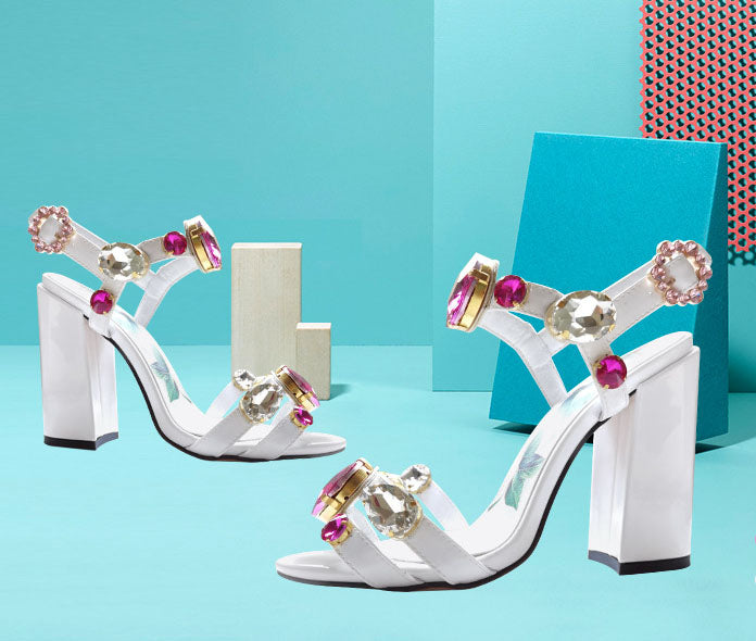 White Fish Mouth Gemstone Thick Heel Sandals Maxct
