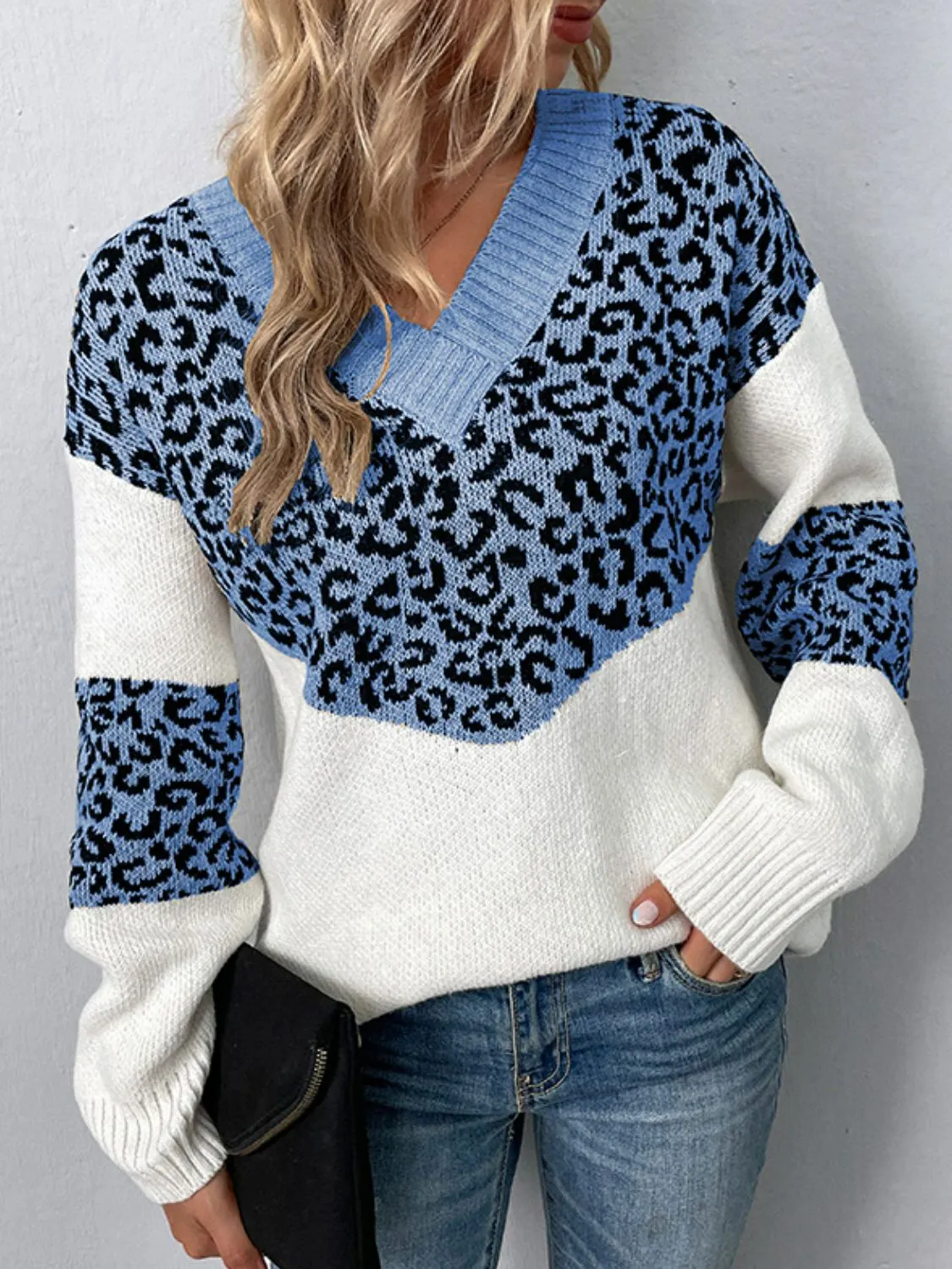 Maxct &Leopard V-Neck Dropped Shoulder Sweater
