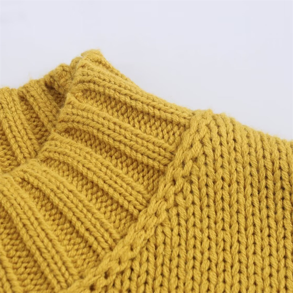 Autumn New Product Women's Sewing Decoration Long Sleeve Round Neck Loose Fork Simple Knitted Shirt