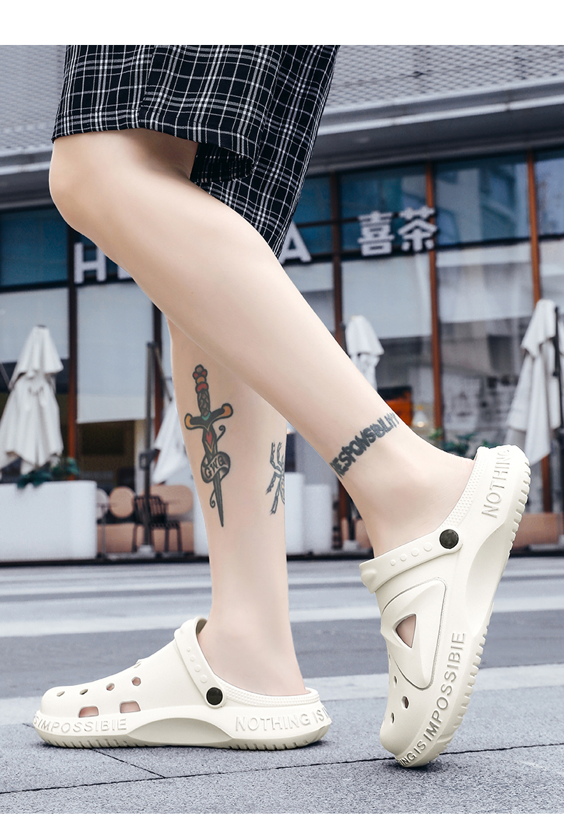 Soft Bottom Outdoor Pool Shoes for Men: Cave Clogs Slippers
