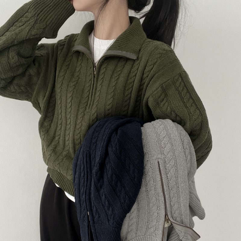 Maxct Vintage Lapel Neck Cable Knit Sweater