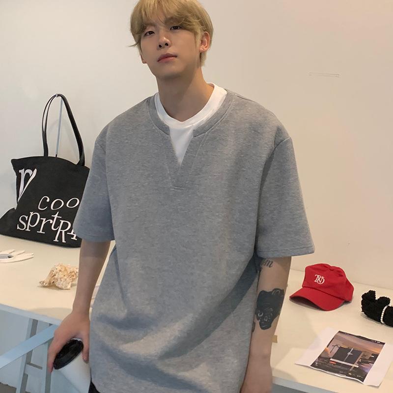 Maxct 90s Streetwear Niche Design Sense Fake Two-piece V-neck Short-sleeved T-shirt Men's Summer New Loose Korean-style Simple All-match Half-sleeved Top
