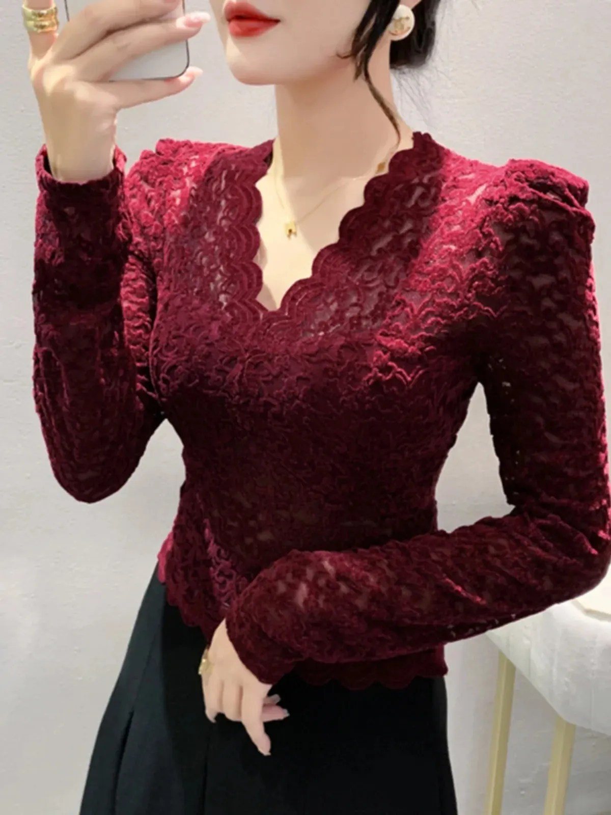 Maxct New V-neck Slim Fit Long Sleeve Lace T-shirt for Women V Neck Slim Cropped Tops T Shirts Female Stretch Tee