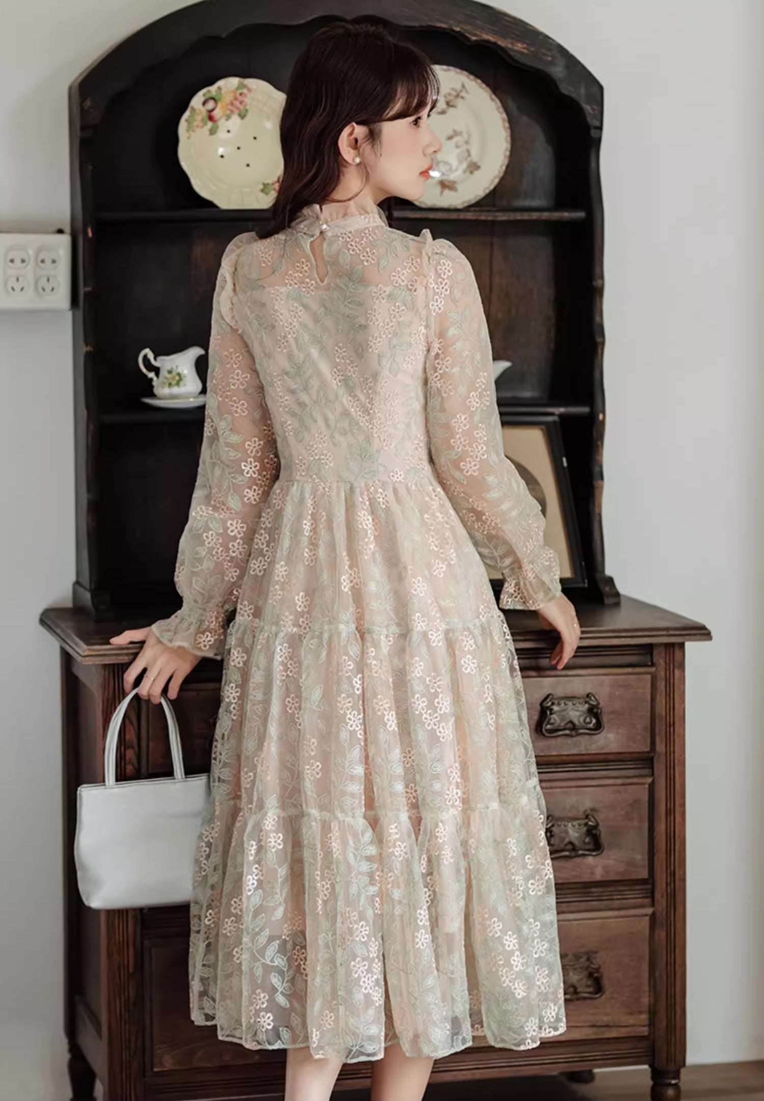 Flower Vines Embroidered Midi Dress Maxct