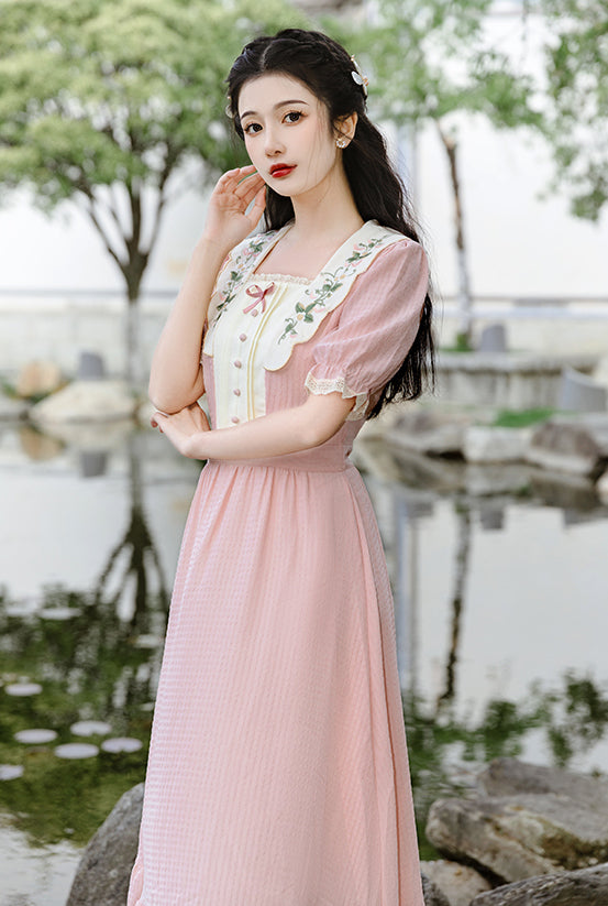Sweet Floral Embroidered Midi Dress Maxct