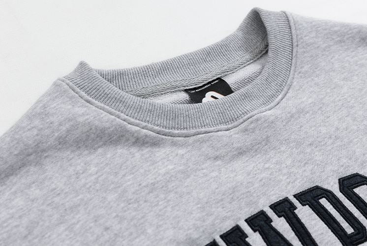 Maxct No. 4006 Round Neck Embroidered Letter Sweater