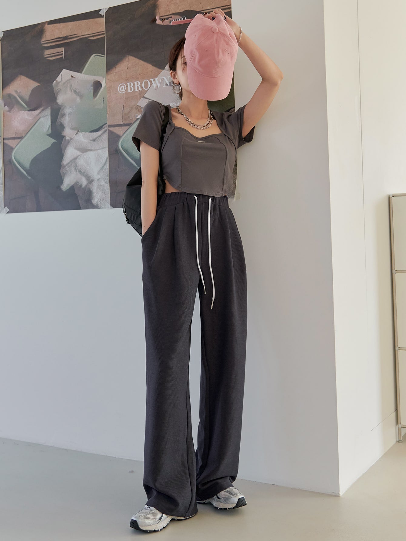 Maxct Letter Patch Drawstring Wide Leg Sweatpants