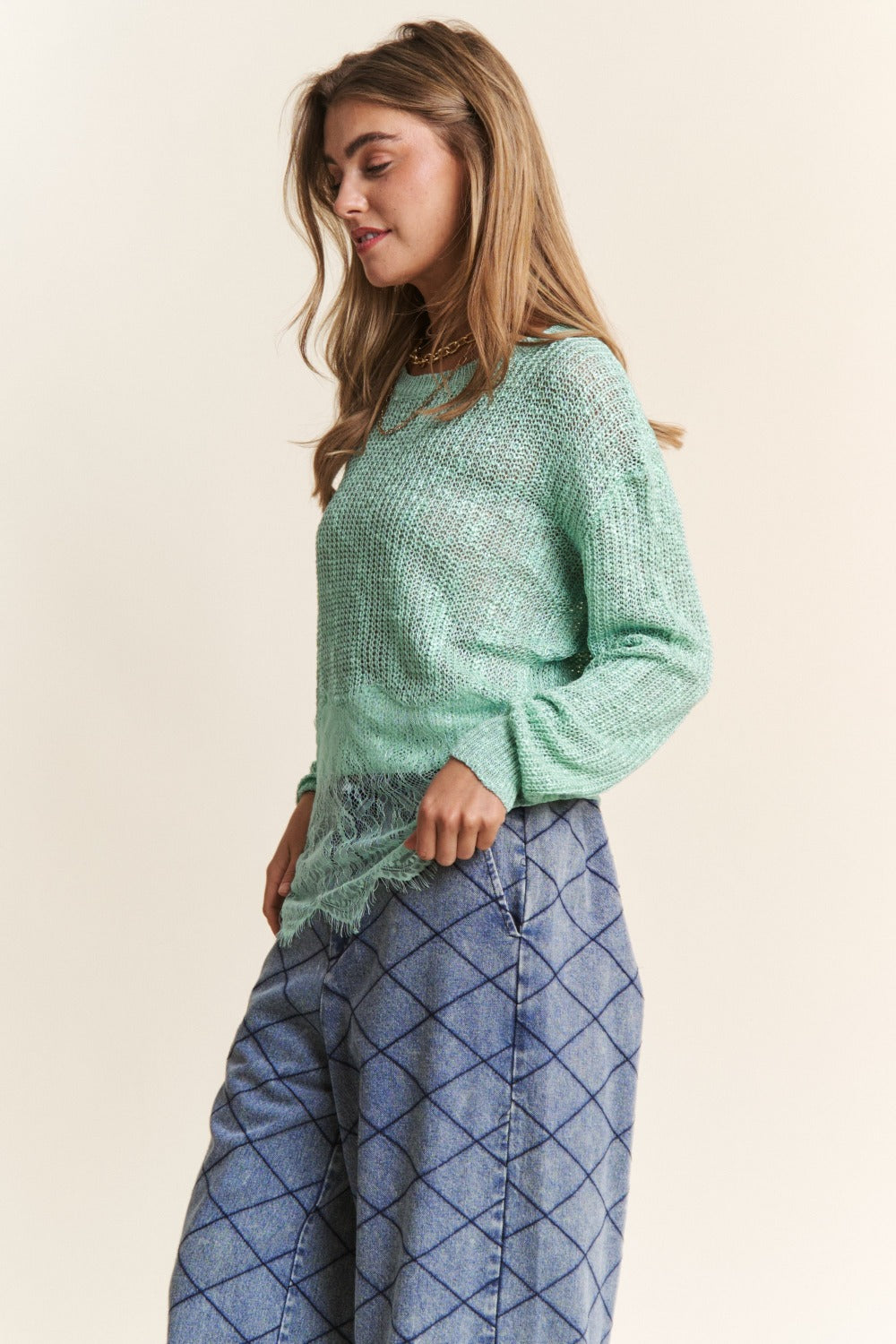 Maxct &J.NNA Lace Detail Long Sleeve Knit Top