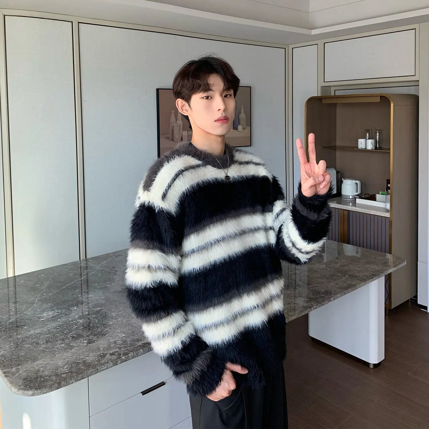 Maxct Contrast Color Striped Sweater