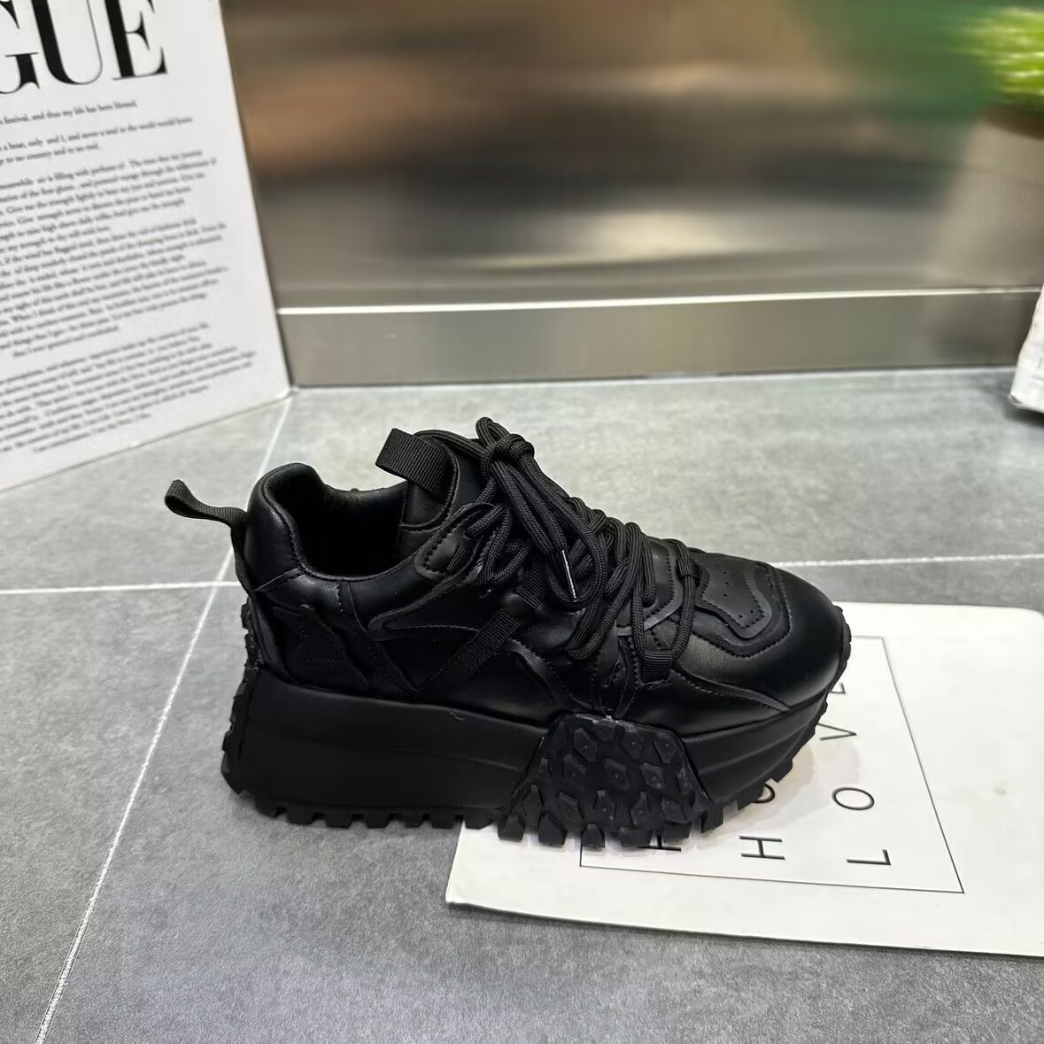 Luxury Women's Casual Light Flat Vulcanize Sneakers - true deals club