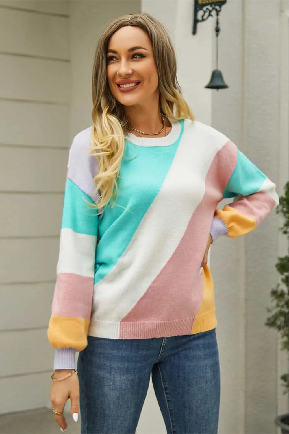 Maxct &Color Block Round Neck Long Sleeve Sweater