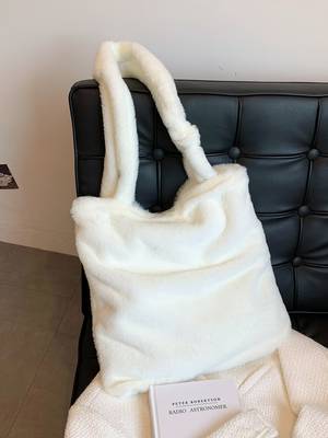Minimalist Ruched Detail Shoulder Tote Bag - Women Tote Bags