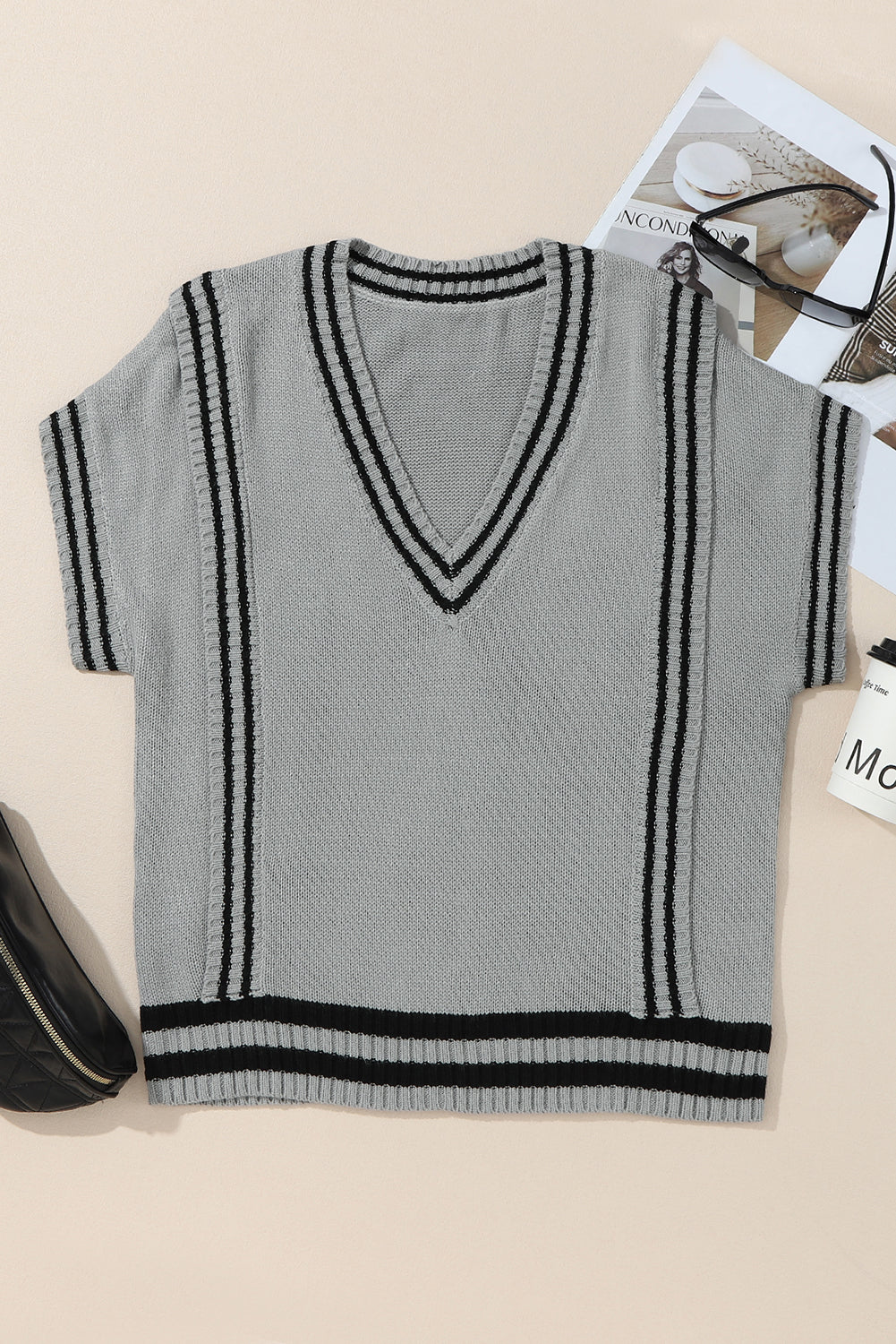 Maxct &Striped Trim V-Neck Sweater Vest