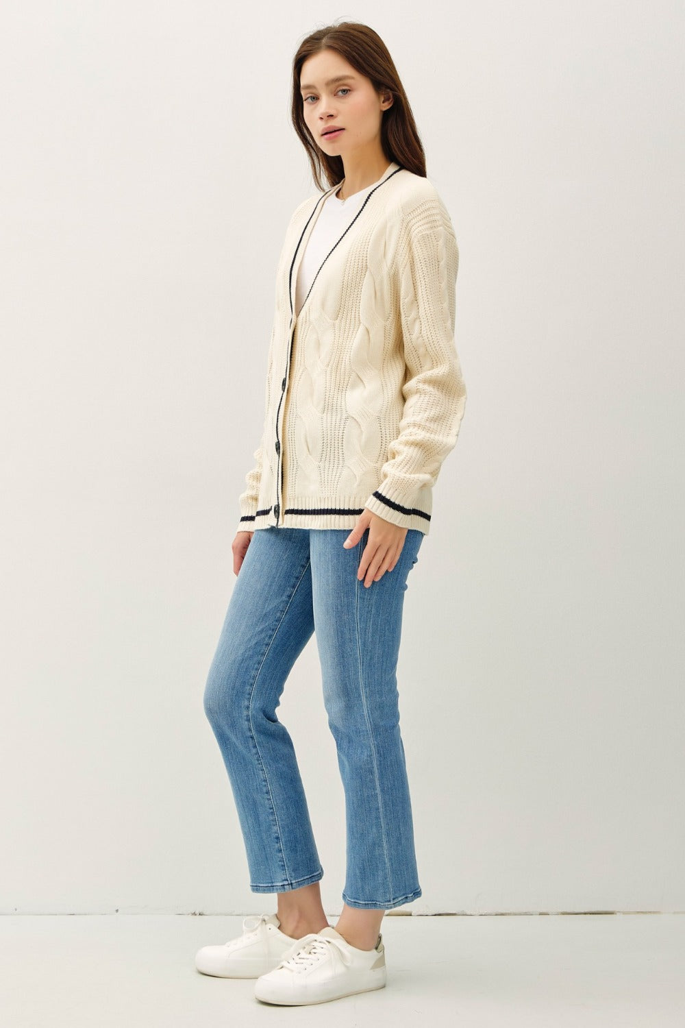 Maxct &Be Cool Contrast Trim Cable-Knit V-Neck Cardigan