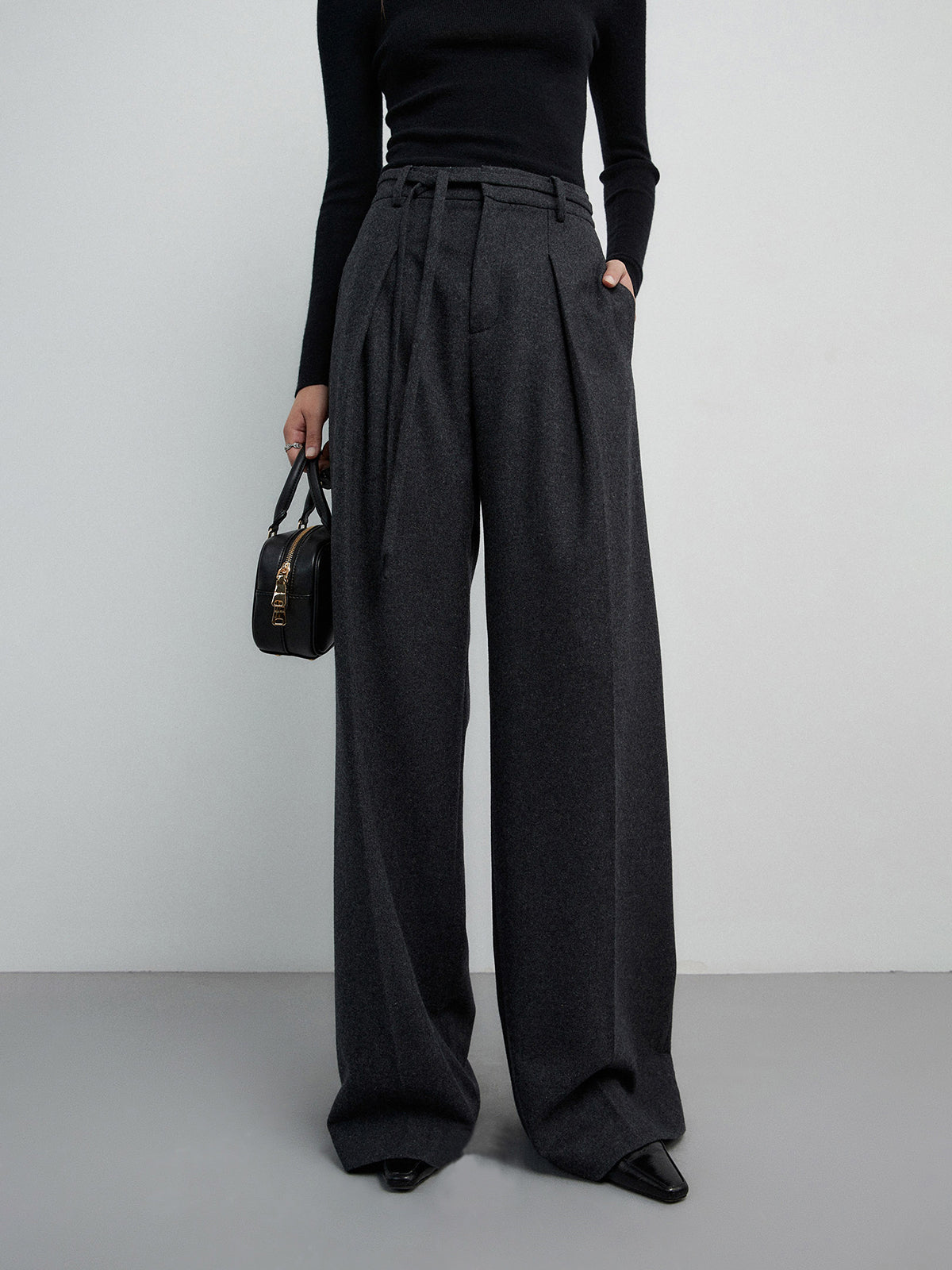Maxct Solid Mid Waist Pocket Pants with Matching Tie