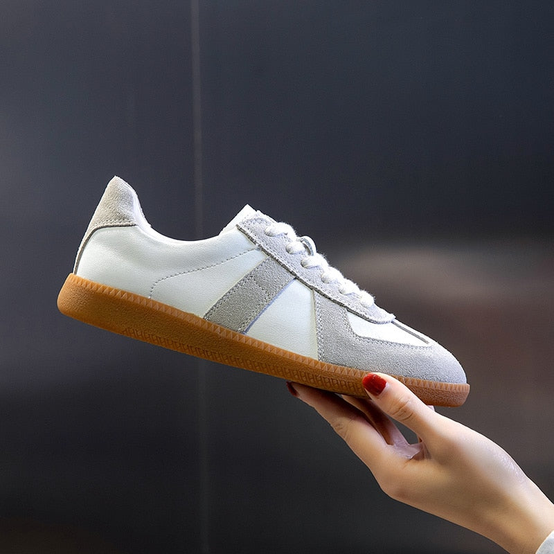White Split Leather Sneakers Flat for Women Maxct