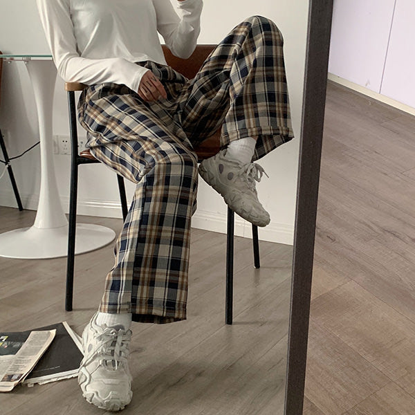 Cozy Up Plaid Trousers Maxct