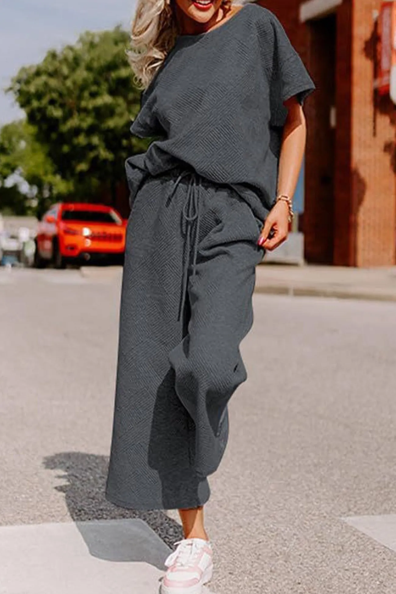Maxct Solid Textured T-shirt Long Pants Set