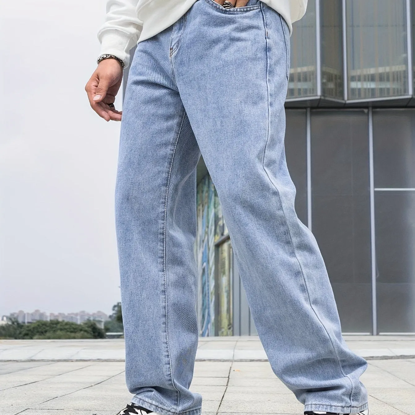 Men's Loose-Fit Wide-Leg Jeans
