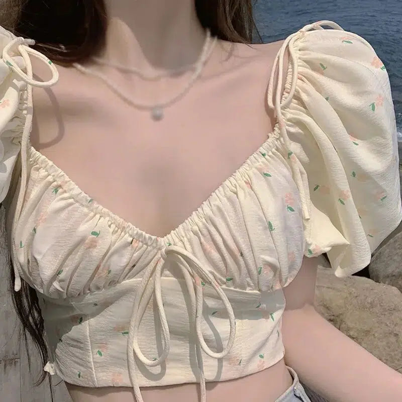 Maxct &Soft Girl Floral Puff Sleeve Crop Top