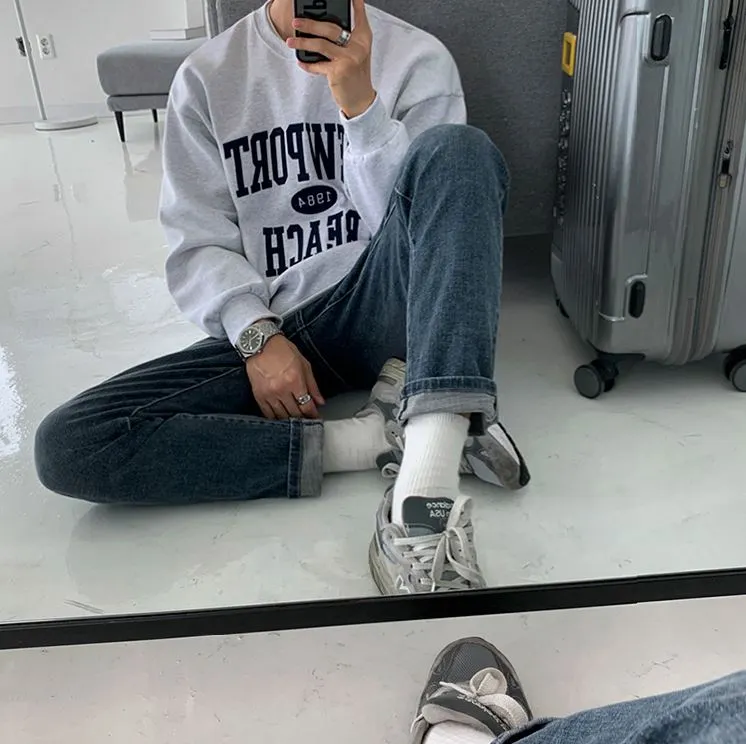 Maxct No. 4006 Round Neck Embroidered Letter Sweater