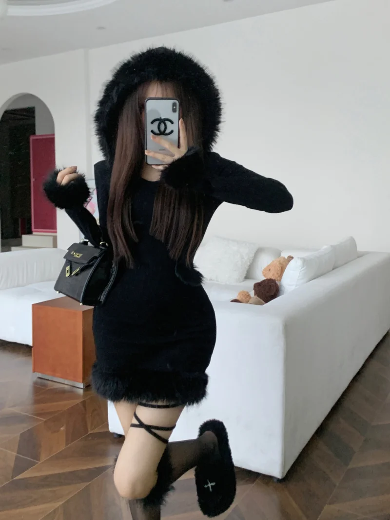 Maxct Hot Girl Black Knitted Hooded Fur Dress Women's Winter Slim Fit Pure Sexy Hip Wrap Short Dress Fashion Female Clothes